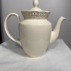 Vintage I. Godinger & Co. Teapot, Cream Lace Porcelain